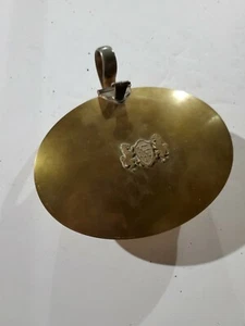 VINTAGE FOOTED BRASS SILENT BUTLER WITH HONOR DESIGN GREAT CONDITION. - Picture 1 of 6