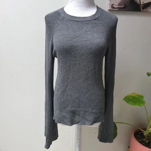 Philosophy Gray Ribbed Knit Bell Longsleeve Top Sweater Medium Fall Cozy Casual - Picture 1 of 5