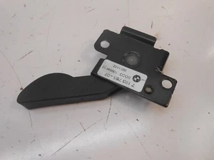 BMW 5 SERIES F10 BONNET HOOD LOCK RELEASE HANDLE W/O CABLE OEM 7183765 SK0304 - Picture 1 of 4