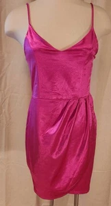 Vestido sin mangas Lulus magenta/rosa satinado, mediano - Imagen 1 de 5