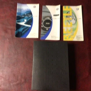 2003 VW VOLKSWAGEN BEETLE CONVERTIBLE OWNERS MANUAL BOOKS REF MAINT CASE ALL - Picture 1 of 7