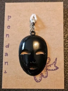 Maske Anhänger schwarz Legierung Metall  - Bild 1 von 4