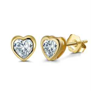 9ct Yellow Gold Heart Cut CZ Solitaire Stud Earrings 4mm - Picture 1 of 5