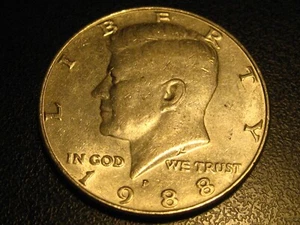 1988-P Kennedy Head Half Dollar - Picture 1 of 4