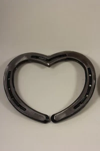 Horseshoe hearts  - Picture 1 of 3