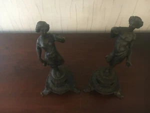Lot Of 2 Statues / Man Woman - Picture 1 of 7