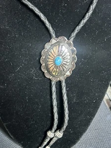 Silver With Turquoise Gem Bolo Neckless. Tribal Design Etched In - Picture 1 of 8
