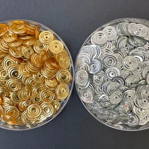 Paillettes fantasia/rotonde/sciolte 250 x 8 mm, oro o argento. Cucito/costume/artigianato. - Foto 1 di 5