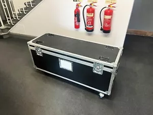 Flight Case on wheels / casters - Picture 1 of 4