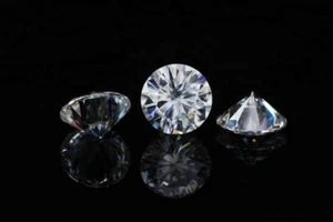25 Pc Colombian White Zircon 2.5 Cts Round 7 mm Loose gemstone ,Lab Created - Picture 1 of 5