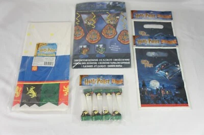Lote de decoración de fiesta de cumpleaños de Harry Potter cubierta de mesa bolsas de botín reventones banner Foto 1 de 4