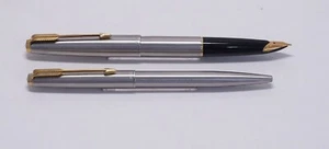 Near Mint Parker 65 Flihter Deluxe Füllfederhalter 14ct OB Neu im Karton + Kugelschreiber - Bild 1 von 9