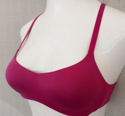 Sujetador b.tempt'd Wacoal 36A 952250 Future Base Inalámbrico Balconette Rojo Vino Foto 1 de 4