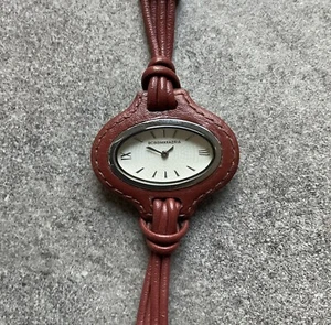 BCBG MAXAZRIA Damenuhr 35mm Gehäuse braun Lederband A3 " - Bild 1 von 7