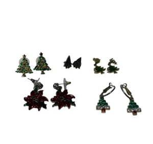 Lot Of 5 Pairs Of Christmas Earrings Fishhook Poinsettia Trees - Picture 1 of 6