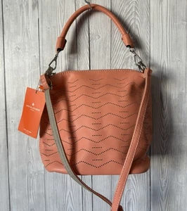 David Jones Peach Crossbody Bag Perforated Zig Zag Pattern Orange Tote - Imagen 1 de 16