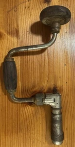Antique Ratchet Hand Auger/drill. Working Properly, but Needs TLC. 13” X 5”. #5 - Picture 1 of 2