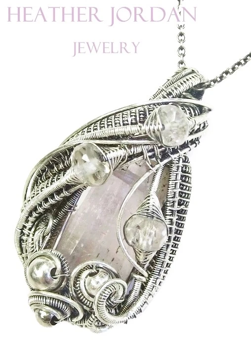 Wire-Wrapped Pink Kunzite Crystal Pendant in Sterling Silver with Morganite Foto 1 de 4