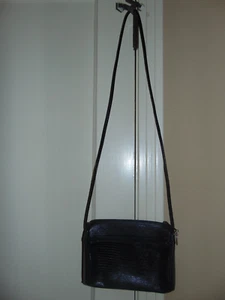AXIOM BLACK LEATHER CROSSBODY SHOULDER BAG - Picture 1 of 6