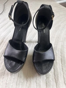 Louis Vuitton High heels Monogram Sz 37 Us7 - Picture 1 of 8