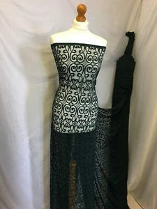 NEW Gorgeous Designer Green Colour Lace High Class Fashion Fabric - Picture 1 of 8