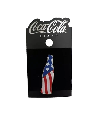 Prendedor bandera americana marca Coca Cola en forma de botella con bordes plateados 16404 Foto 1 de 2