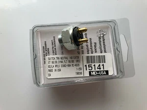 INDICADOR INTERRUPTOR DE TRANSMISIÓN NEUTRO SOFTAIL 98/99 DYNA FLT 98/00 VRSC 02/L - Imagen 1 de 1