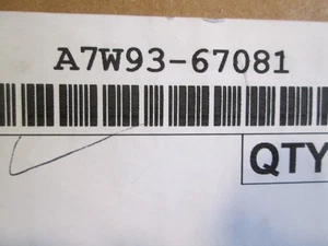 NEW IN BOX-  GENUINE HP  W1B44A (A7W93-67081) Service Fluid Container Kit - Picture 1 of 3