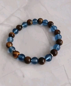 Stretchy Bracelet Blue Glass & Tigers Eye Beads BNWOT - Picture 1 of 2