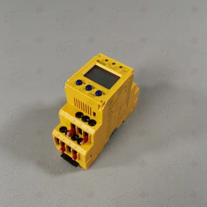 Bender RCMA423-D-1 - Picture 1 of 3