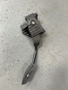 VAUXHALL CORSA VXR 1.6 ACCELERATOR PEDAL THROTTLE D MODEL - Picture 1 of 4