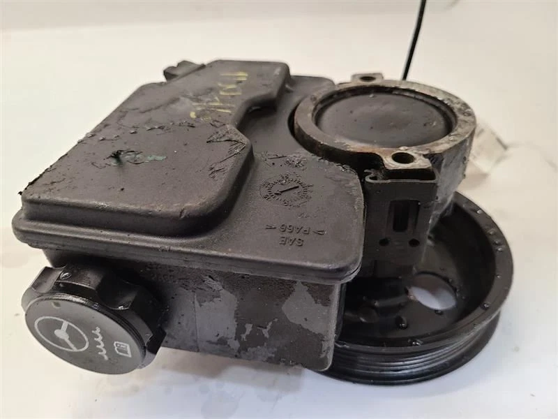 Bomba de dirección asistida Pontiac Bonneville 1996-05 3,8 L  Foto 1 de 4