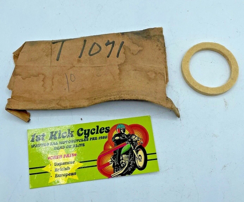 Vedação de feltro de transmissão NOS Triumph 57-1071 NOS Tiger Cub T20 T20S T20T fabricante de equipamento original - Imagem 1 de 1