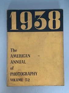 The American Annual of Photography, livre à couverture souple, 1938 - Photo 1/2