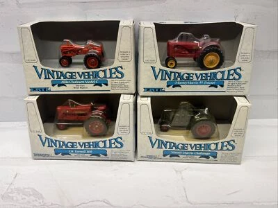 Ertl Vintage Vehicles 1/43 Scale Tractors Allis Chalmers, Massey Harris And I.H. - Image 1 of 4