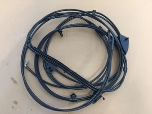 Original Mercedes Leitung Verdeck CLK W209 Spannbügelzylinder links A2098000381 - Bild 1 von 1