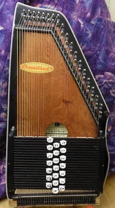 Chromoharp 21 chord Autoharp with Fine Tuners - Picture 1 of 8