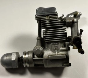 Excellent OS O.S. .26 26 FS Four Stroke RC Remote Control Nitro Airplane Engine - Picture 1 of 3