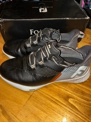 Zapatos sin clavos FootJoy Golf FJ Fuel Foto 1 de 4
