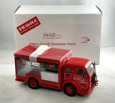 Camión de Navidad Coca Cola años 50 Danbury como nuevo fundido a presión 1:24 con caja original Foto 1 de 4
