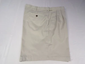 Vintage Haggar Shorts Comfort Waist Mens 38 Cotton/Poly Metal Zip Pleated E25 - Picture 1 of 9