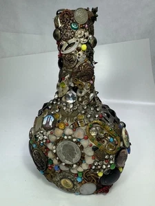 alte GRABENKUNST VOLKSKUNST FLASCHE ÖSTERREICH 1. WK Münzen Perlen Abzeichen - Picture 1 of 11