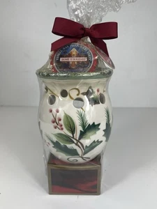 Yankee Candle Holly & Berries Keramik-Tortenwärmer mit Thema - Neu in Verpackung - Bild 1 von 5