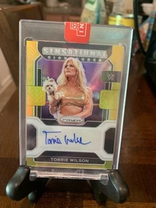 WWE Torrie Wilson Sensational Signatures GOLD 8/10 - Picture 1 of 4
