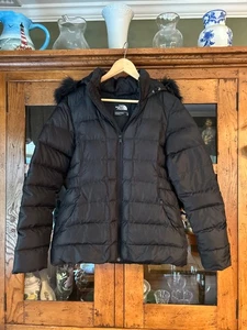 The North Face Gotham schwarze Daunen Puffer Jacke mit Fellkapuze Damen Gr. M - Bild 1 von 15