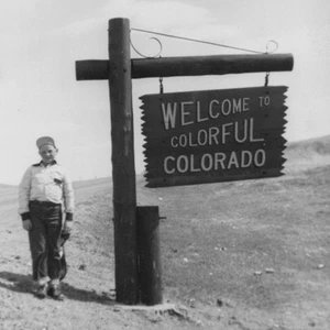 1940s Boy Portrait Welcome To Colorful Colorado Roadside Wood Sign State Line - Picture 1 of 3