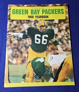 1968 GREEN BAY PACKERS NFL FOOTBALL YEARBOOK - RAY NITSCHKE - NFL SUPER BOWL - Picture 1 of 4