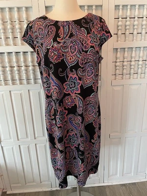 Liz Claiborne women's large black floral career casual stretch shift dress, U23 - Image 1 of 4