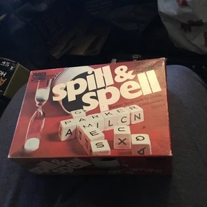 Spill And Spell Game - 1975 - Parker Brothers - Canadian Edition - Complete - Picture 1 of 13