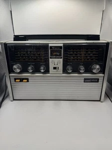 Airline GEN1494A - Montgomery Ward & Co. Wards, Radio - Picture 1 of 7